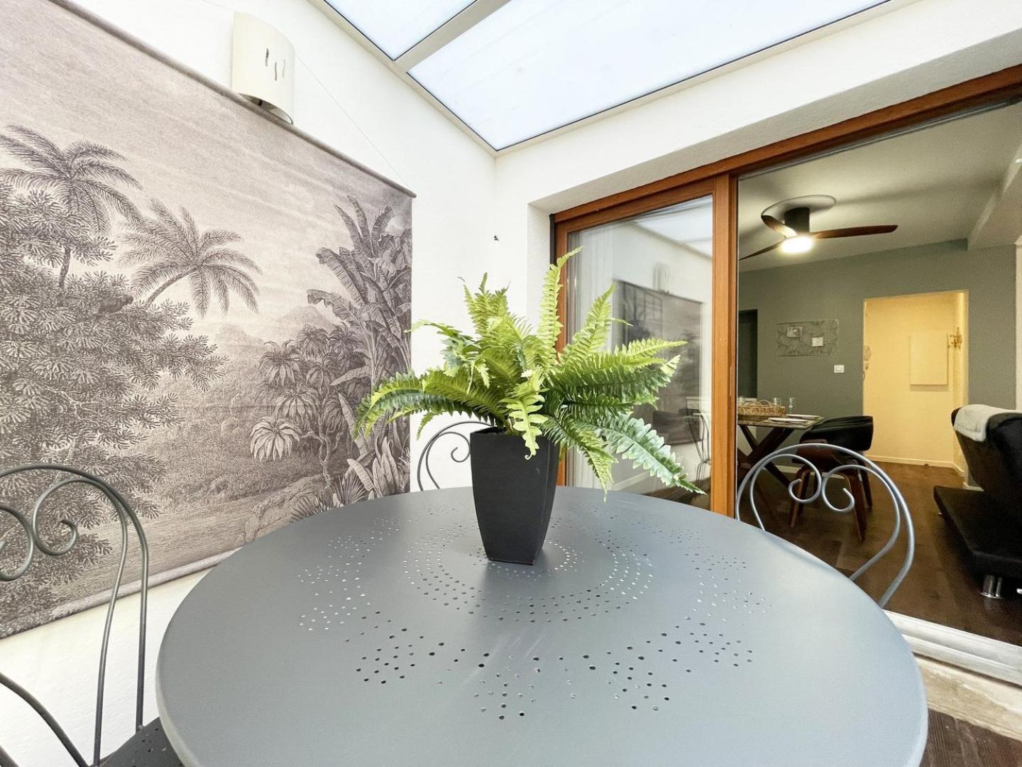 Apartamento Le Patio De La Reine Berthe - Parking Included Chartres Exterior foto